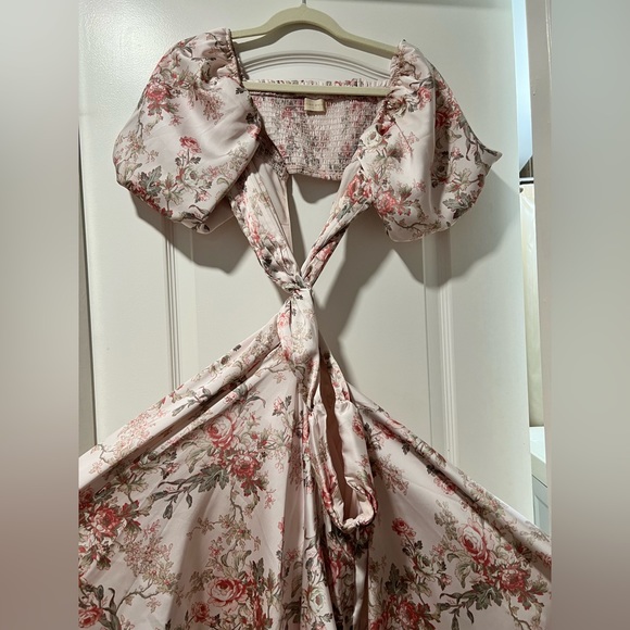 Altar'd State Dresses & Skirts - ALTAR’ᗡ State cutout dress